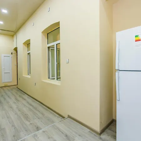 Central Avenue Apartment In Nizami Str Baku Exterior photo